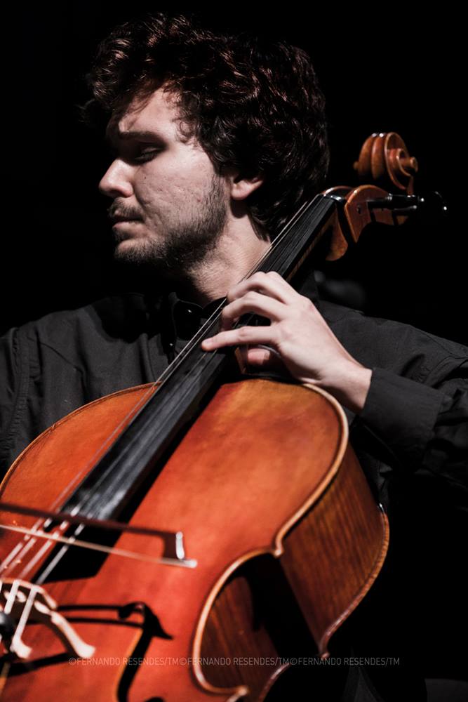 Hugo Paiva - Violoncelo